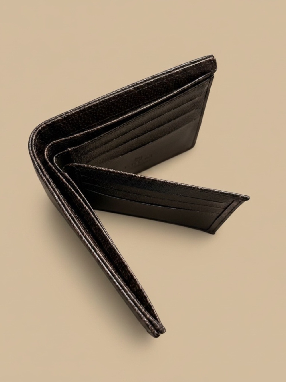 Brand New Designer-Inspired Monogram Bi-Fold Wallet 🖤💚❤️ - Picture 4 of 6